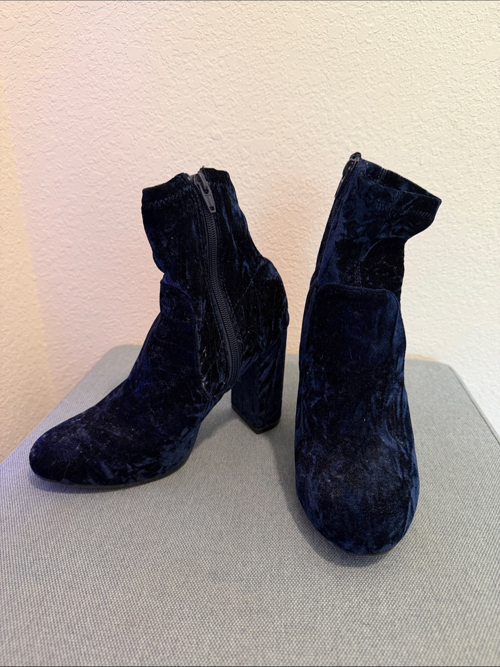 Missimo Supply Co. Blue Crushed Velvet Like Ankle Booties Size 7.5